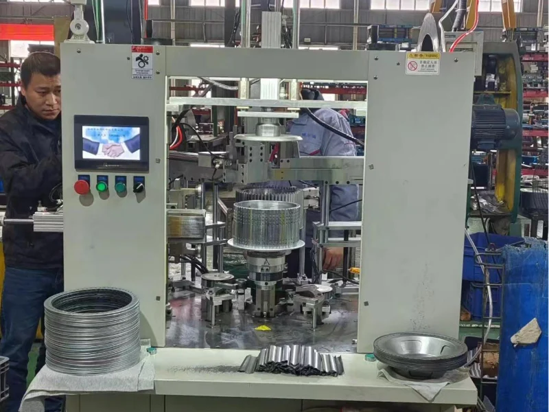 Multi-wing Centrifugal Fan Impeller Forming Machine (3)