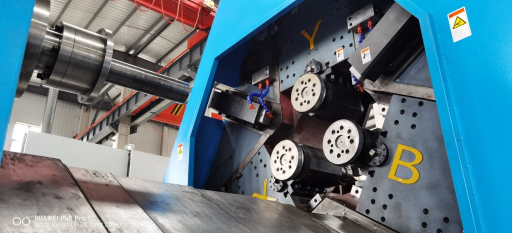 Flow forming machines